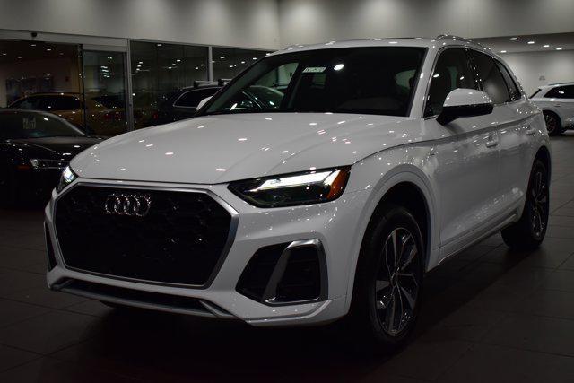 new 2024 Audi Q5 car, priced at $48,222