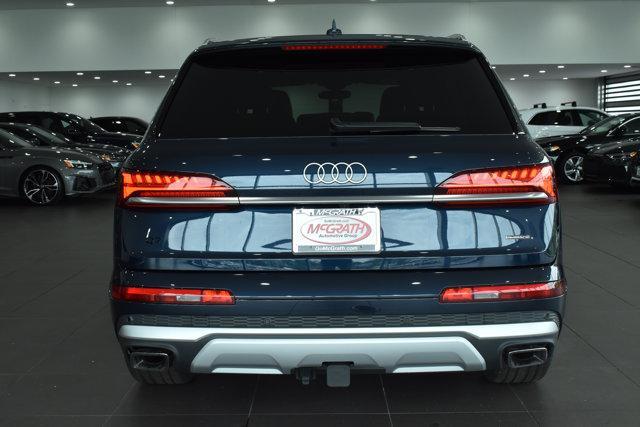 new 2025 Audi Q7 car, priced at $74,470