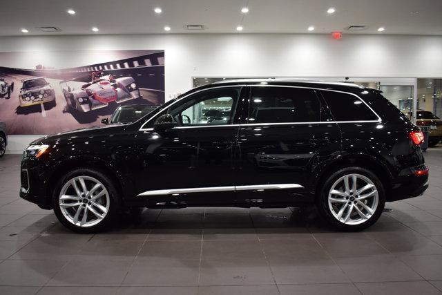 new 2025 Audi Q7 car, priced at $74,295