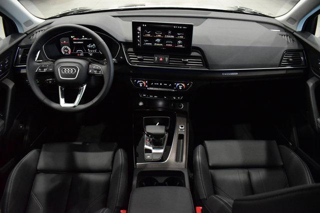 new 2025 Audi Q5 car, priced at $58,175