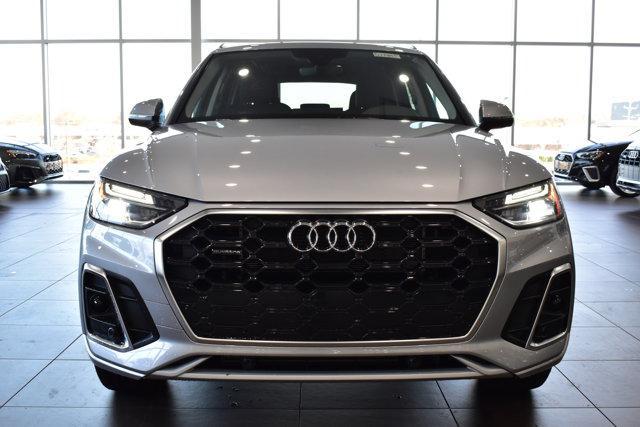 new 2025 Audi Q5 car, priced at $62,800