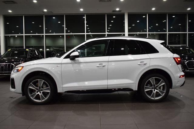 new 2025 Audi Q5 car, priced at $53,325