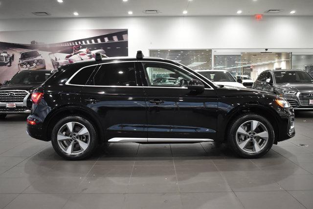 used 2022 Audi Q5 car, priced at $29,300