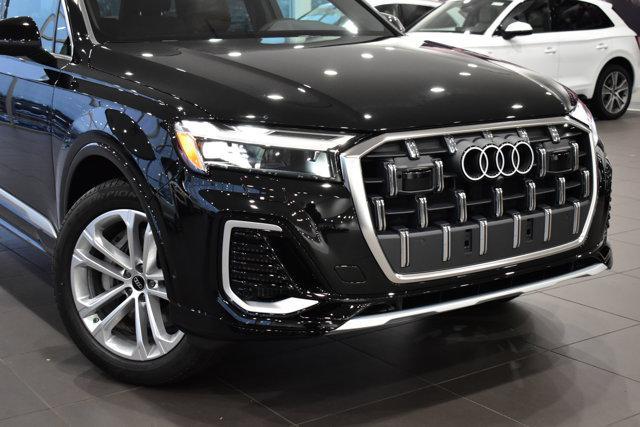 new 2025 Audi Q7 car, priced at $73,295