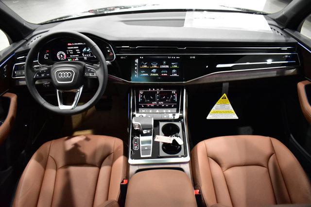 new 2025 Audi Q7 car, priced at $73,295