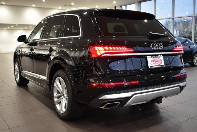 new 2025 Audi Q7 car, priced at $73,295