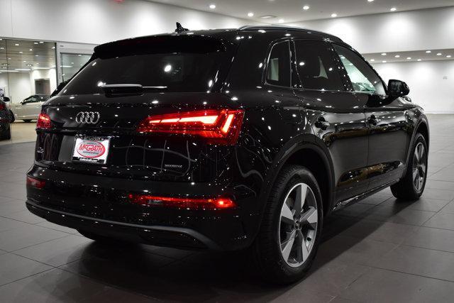 new 2025 Audi Q5 car, priced at $55,990