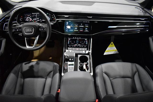 new 2025 Audi Q7 car, priced at $69,530