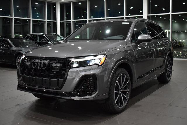 new 2025 Audi Q7 car, priced at $69,530