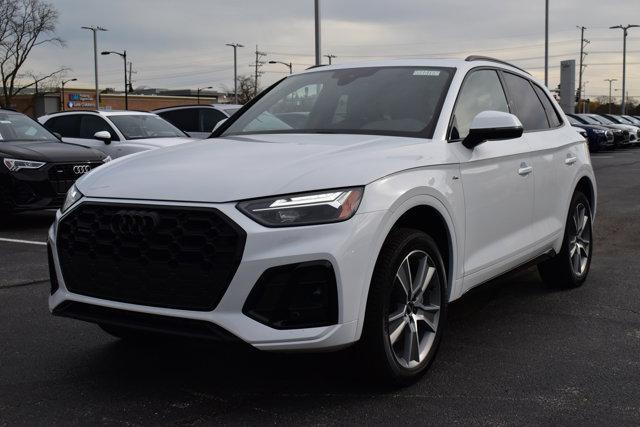 new 2025 Audi Q5 car, priced at $54,000