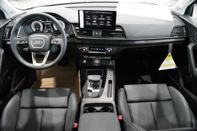 new 2025 Audi Q5 car, priced at $58,175