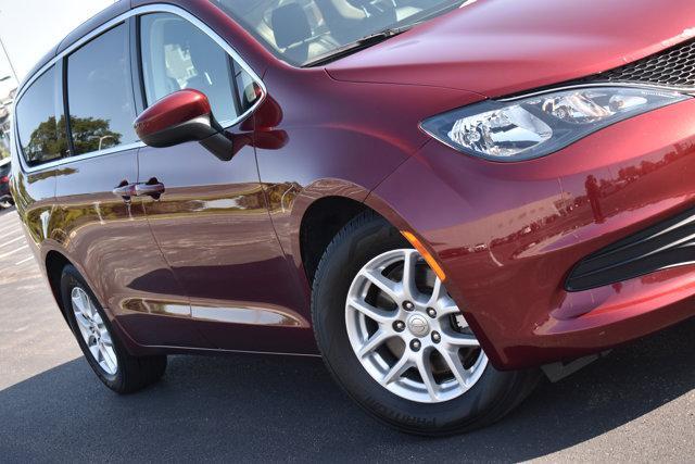 used 2019 Chrysler Pacifica car, priced at $15,200