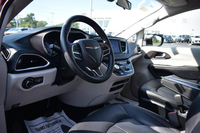 used 2019 Chrysler Pacifica car, priced at $15,200