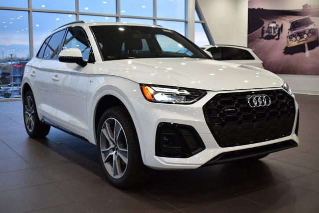 new 2025 Audi Q5 car, priced at $53,325