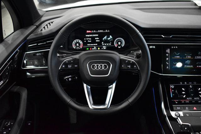 new 2025 Audi Q7 car, priced at $69,095