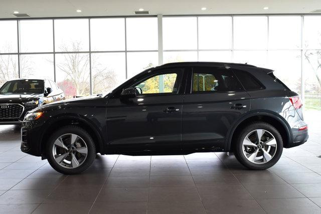 new 2025 Audi Q5 car, priced at $55,990