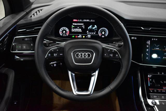 new 2025 Audi Q7 car, priced at $77,880