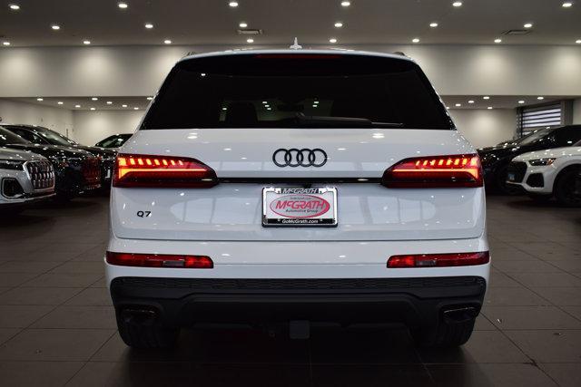 new 2025 Audi Q7 car, priced at $77,880