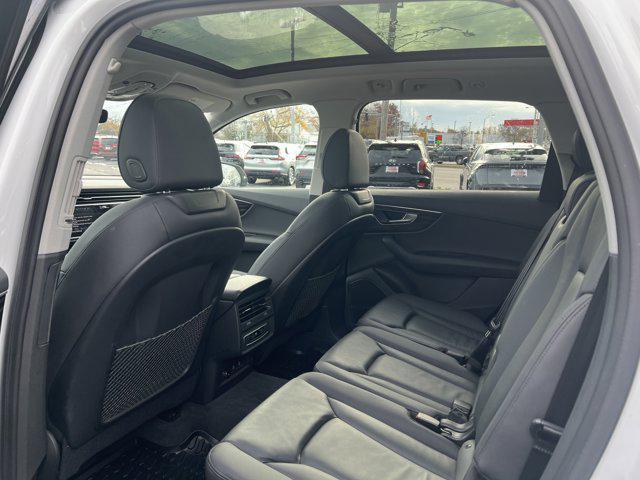 used 2022 Audi Q7 car, priced at $34,999