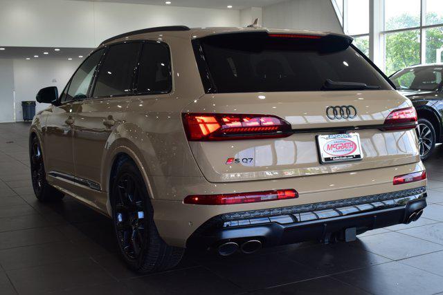 new 2025 Audi SQ7 car, priced at $115,545