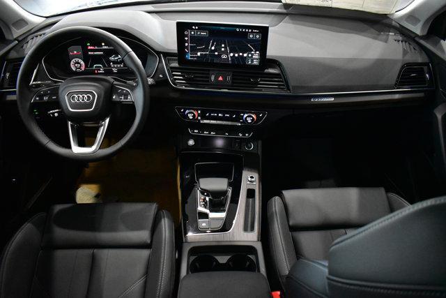 new 2025 Audi Q5 car, priced at $58,175