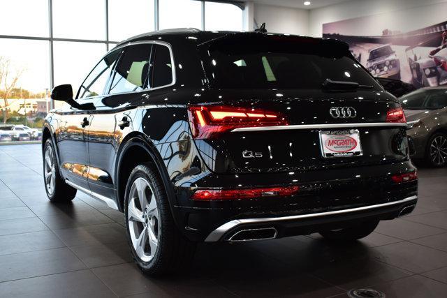 new 2025 Audi Q5 car, priced at $58,175