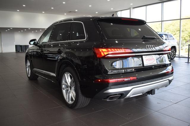 new 2025 Audi Q7 car, priced at $76,950