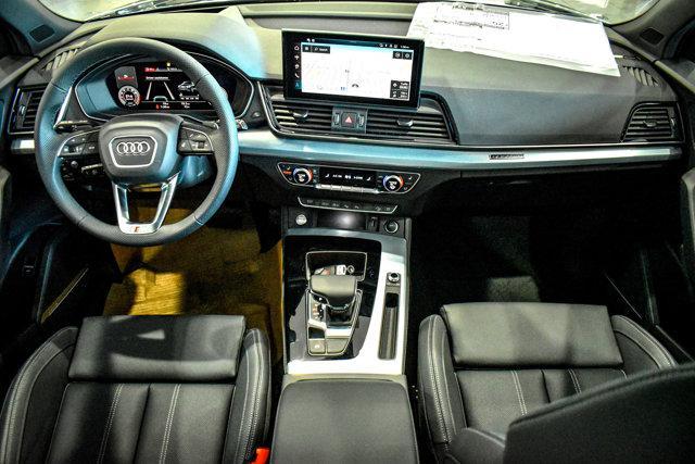 new 2025 Audi Q5 car, priced at $62,425