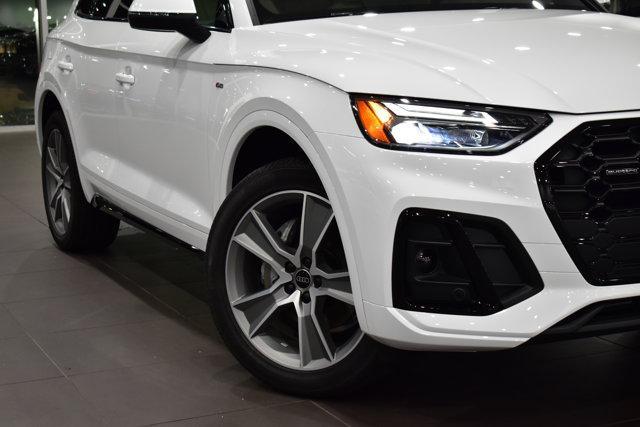 new 2025 Audi Q5 car, priced at $52,820