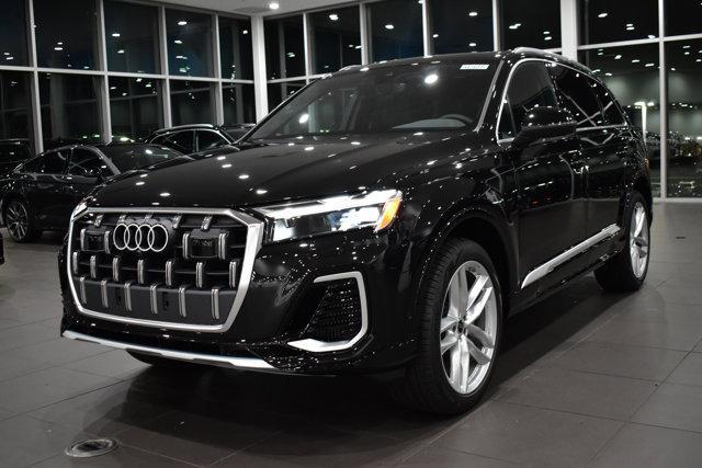 new 2025 Audi Q7 car, priced at $74,295