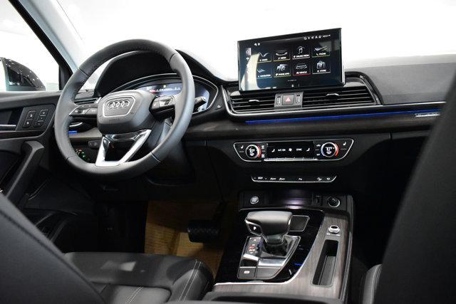 new 2025 Audi Q5 car, priced at $54,125