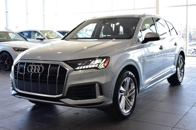 used 2024 Audi Q7 car, priced at $56,000