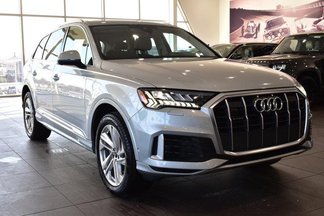 used 2024 Audi Q7 car, priced at $56,000