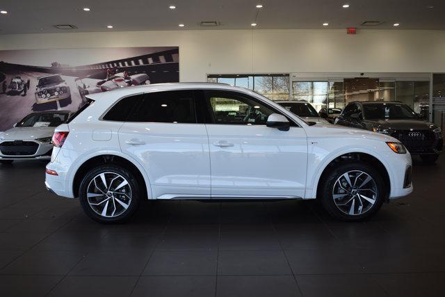 used 2022 Audi Q5 car, priced at $31,555