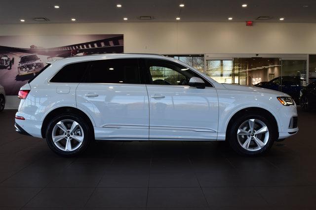 used 2024 Audi Q7 car, priced at $48,249