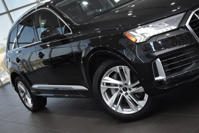 used 2024 Audi Q7 car, priced at $42,849