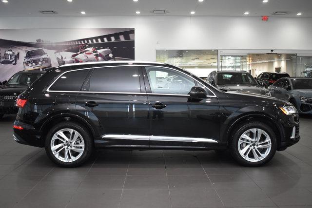 used 2024 Audi Q7 car, priced at $42,849