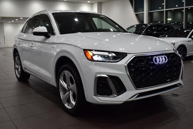 new 2025 Audi Q5 car, priced at $58,175