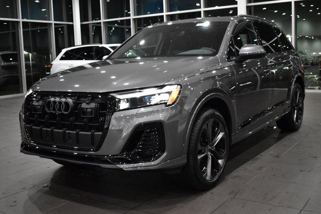 new 2025 Audi Q7 car, priced at $77,750