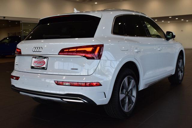 new 2025 Audi Q5 car, priced at $55,075