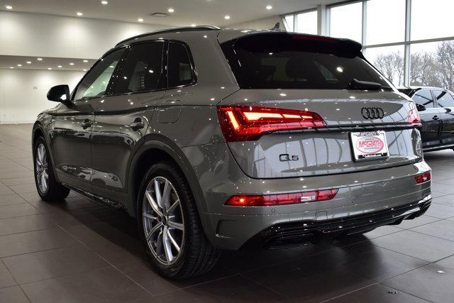 new 2025 Audi Q5 car, priced at $70,525