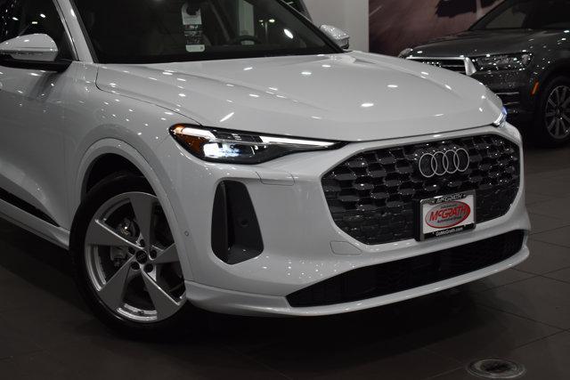 new 2025 Audi Q5 car, priced at $64,380