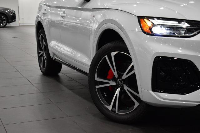 new 2025 Audi Q5 car, priced at $59,340