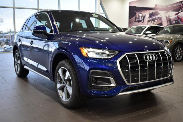 new 2025 Audi Q5 car, priced at $55,075