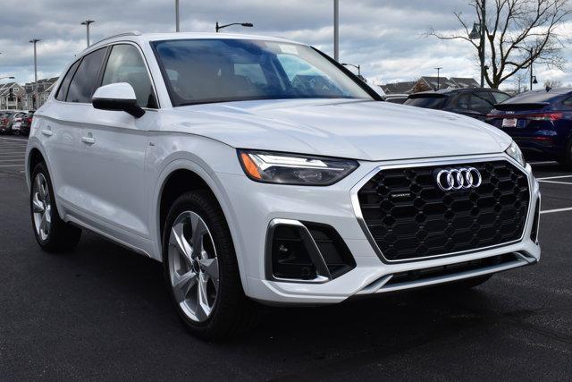 new 2025 Audi Q5 car, priced at $58,175