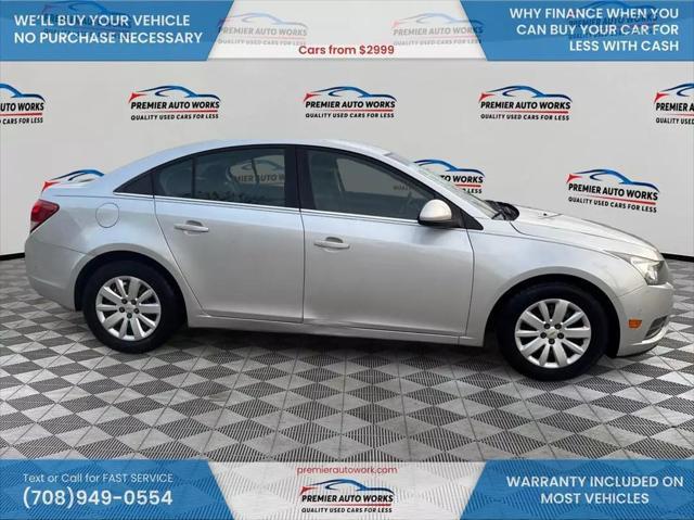 used 2011 Chevrolet Cruze car, priced at $5,500