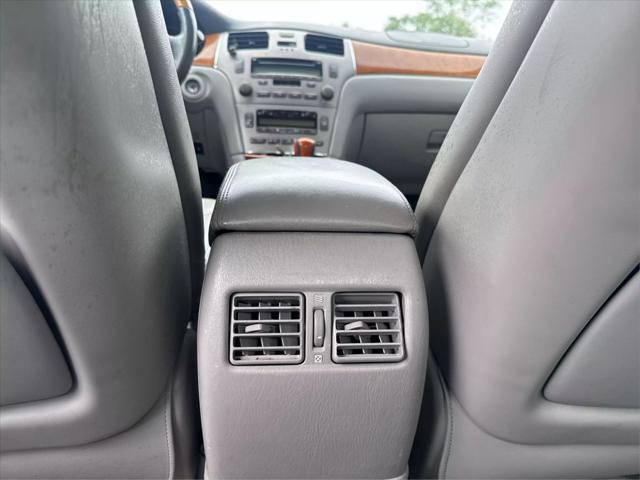 used 2006 Lexus ES 330 car, priced at $4,999