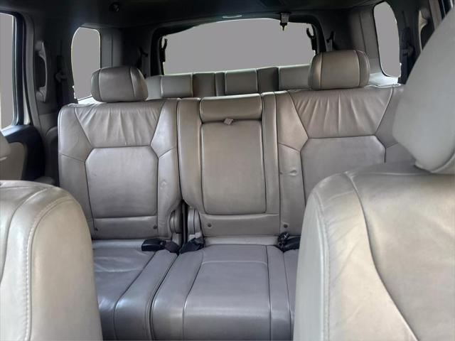 used 2009 Honda Pilot car, priced at $5,999