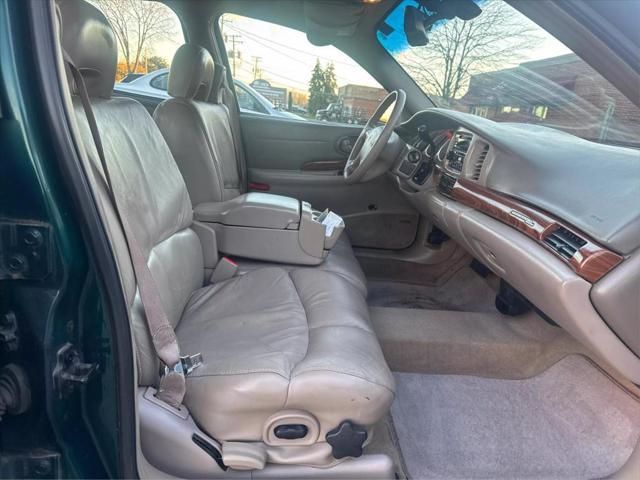 used 2000 Buick LeSabre car, priced at $2,999