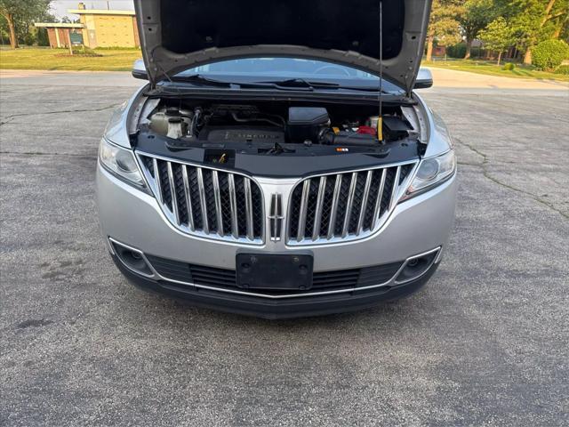 used 2012 Lincoln MKX car, priced at $5,999